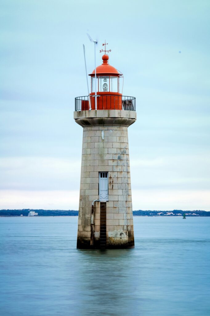 Leuchturm im Wasser 🚨